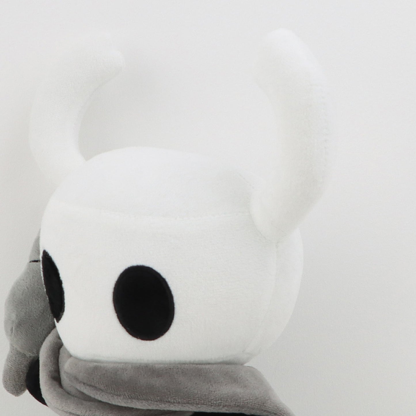 Knighty – Kawaii Ritter Geist Plüschfigur