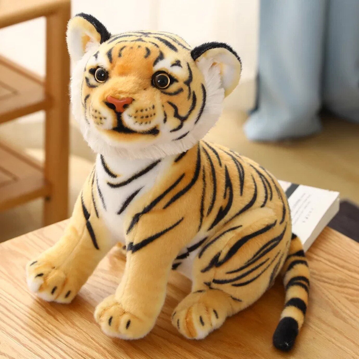 Realistisches Tigerspielzeug