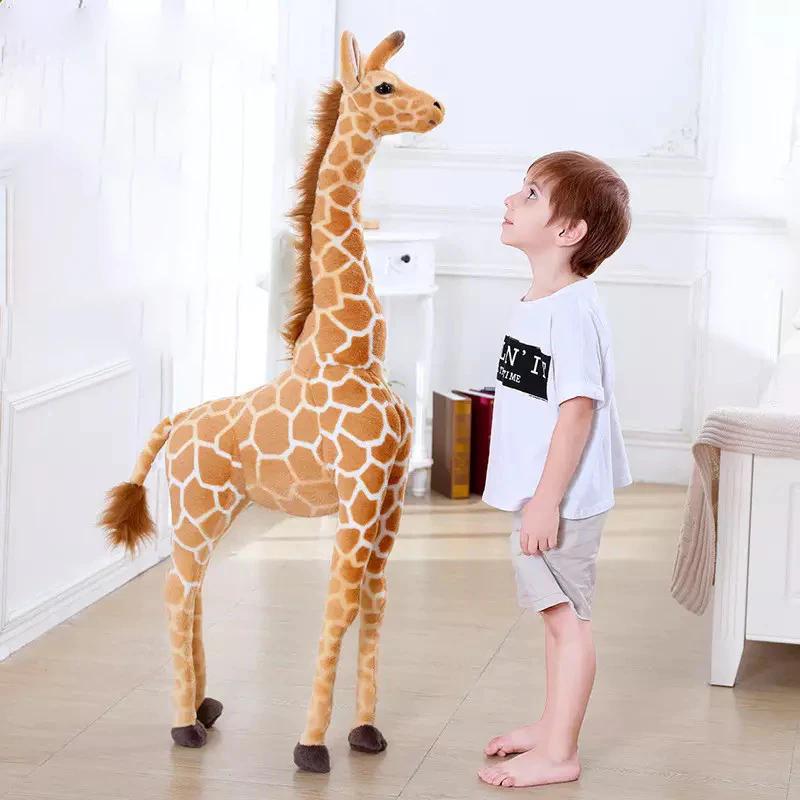 Niedliche Giraffe Plüschspielzeug