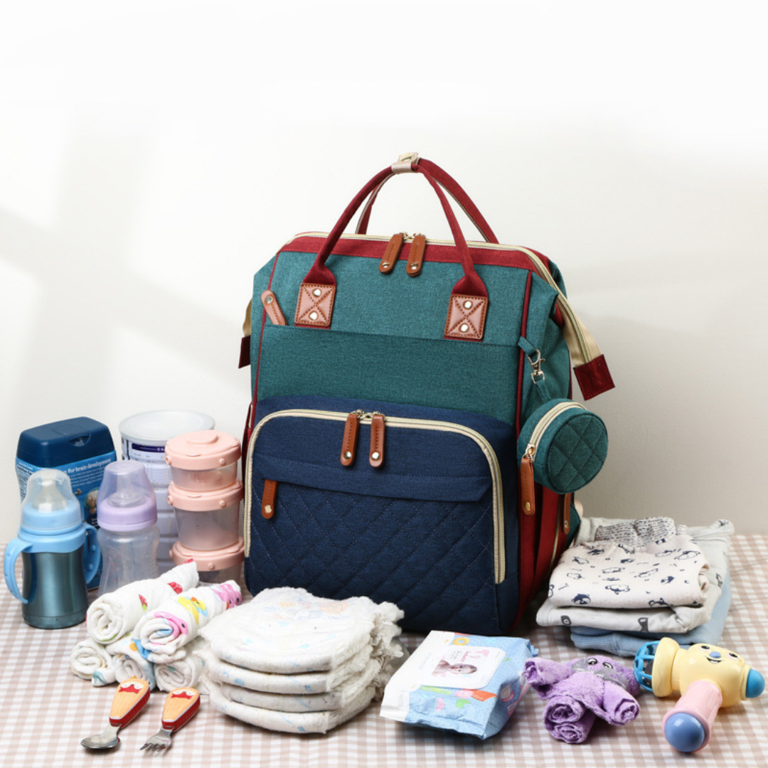 Multifunktionaler baby-wickelrucksack mit schlafplatz