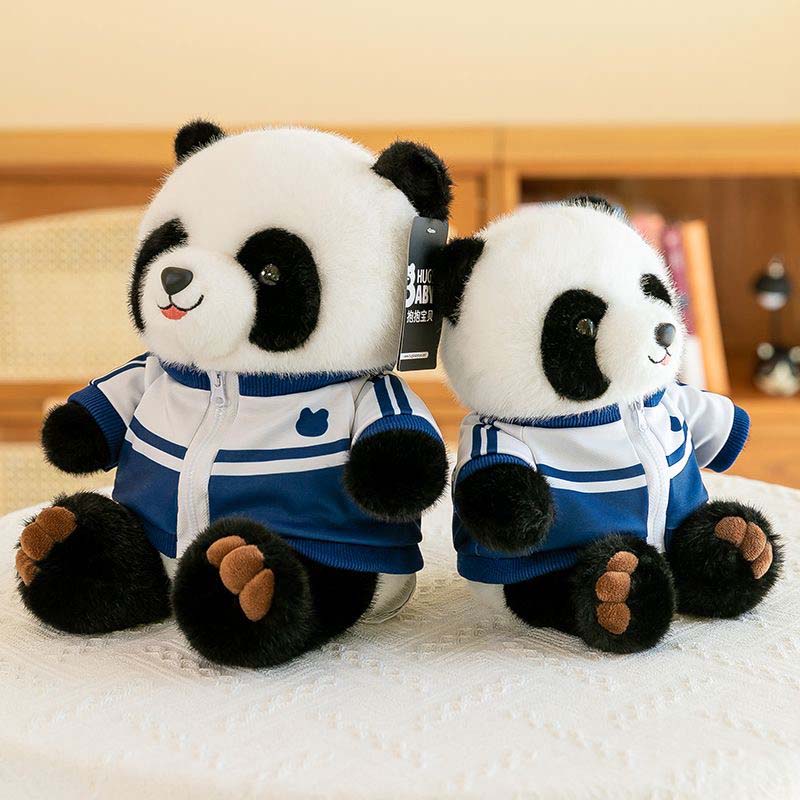 Panda in blauer Jacke