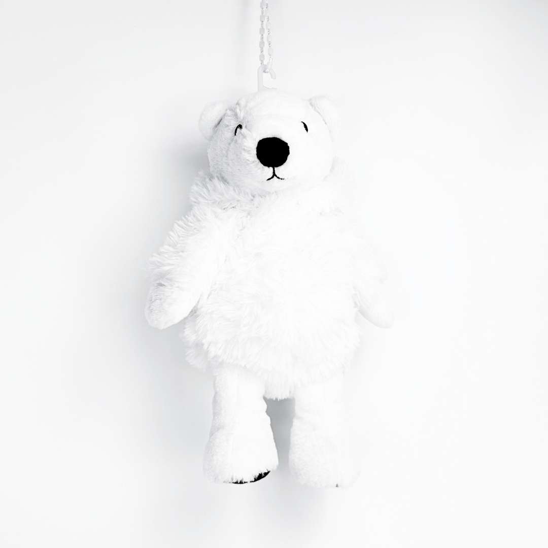 Niedlicher Plüsch-Polarbär