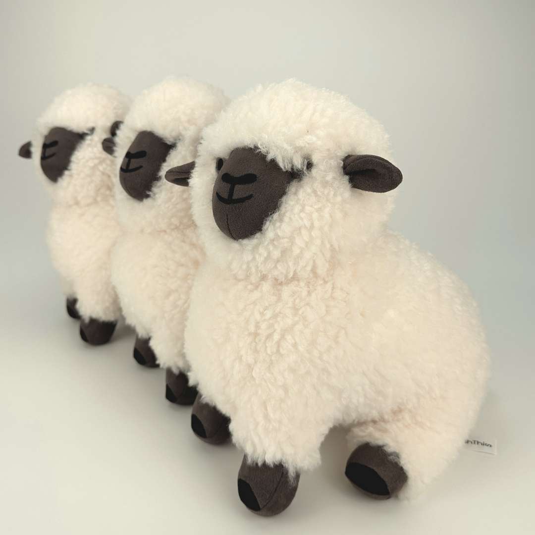 Kuscheltier schaf