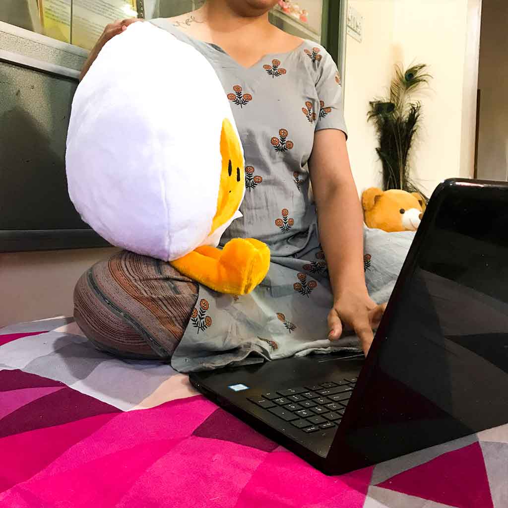 Ei Kuscheltier - Fröhlicher Spielkamerad