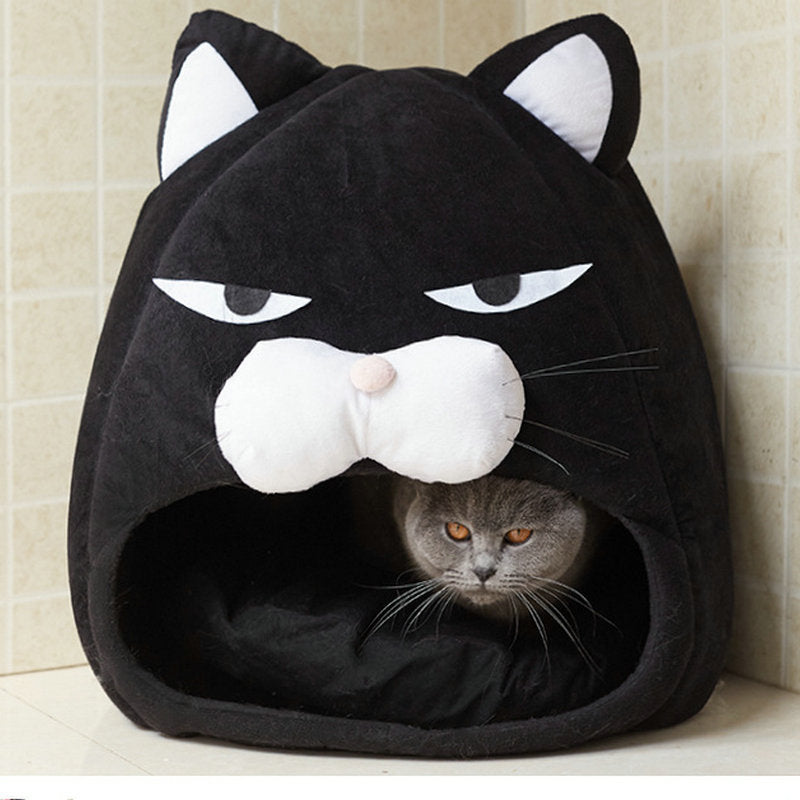 Gemütliches Tuxedo Kitty Plüsch Katzenbett