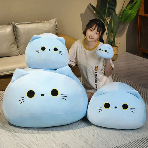 Runde katze plüschfigur kuschelige deko katze für zuhause