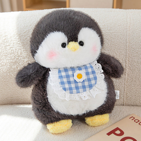 Kuscheliger Baby Pinguin mit Lätzchen - Plüschtier Freund