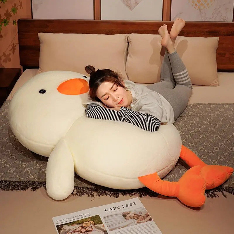 Extragroßes enten kuscheltier im XXL format