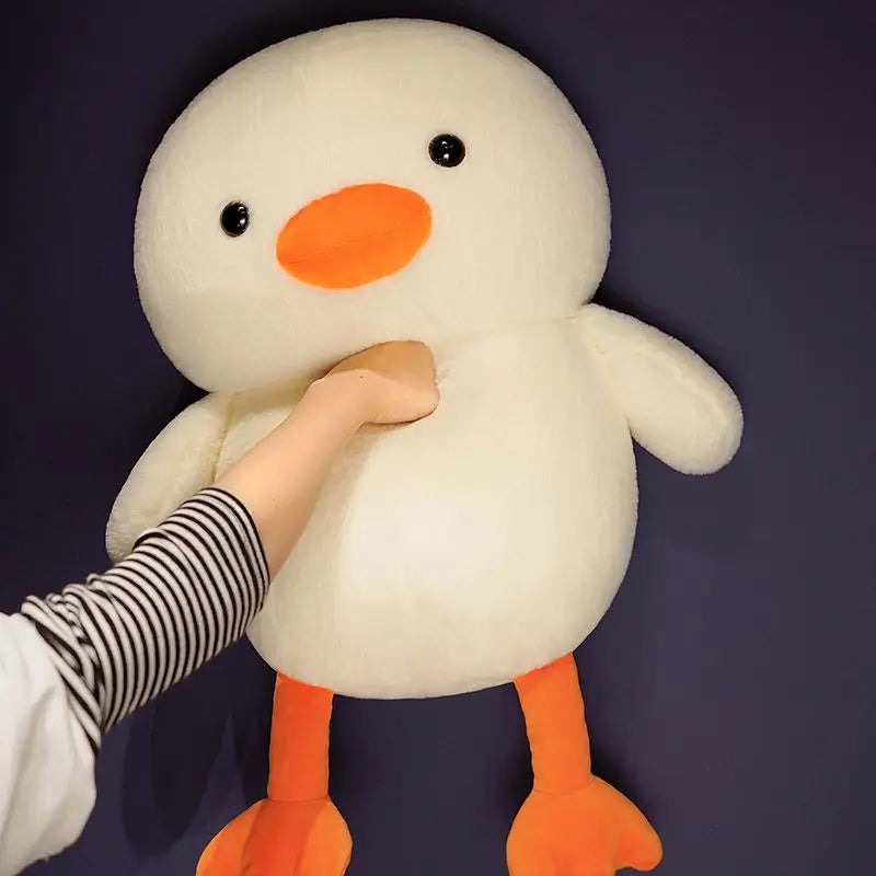 Extragroßes enten kuscheltier im XXL format