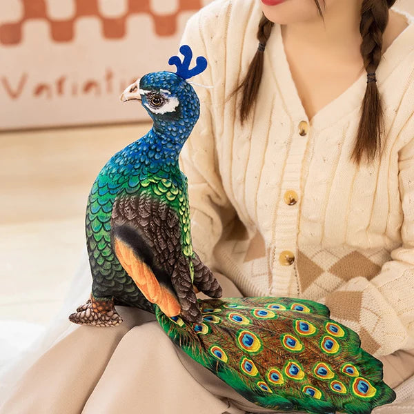 Realistische Pfau-Plüschies