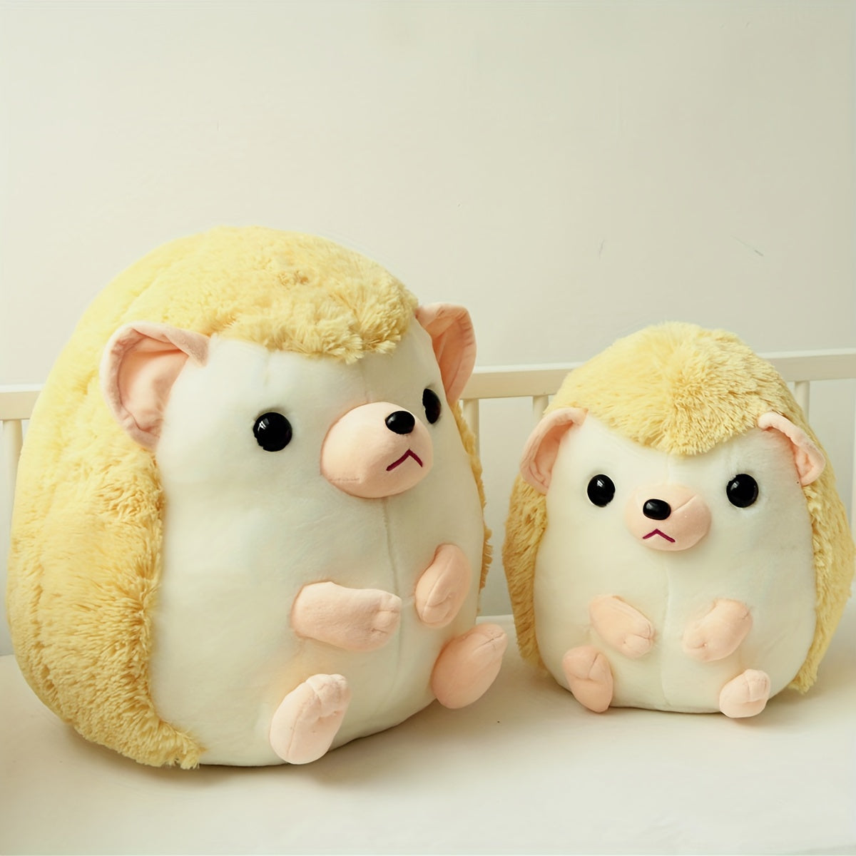 Rundes Igel Kuscheltier