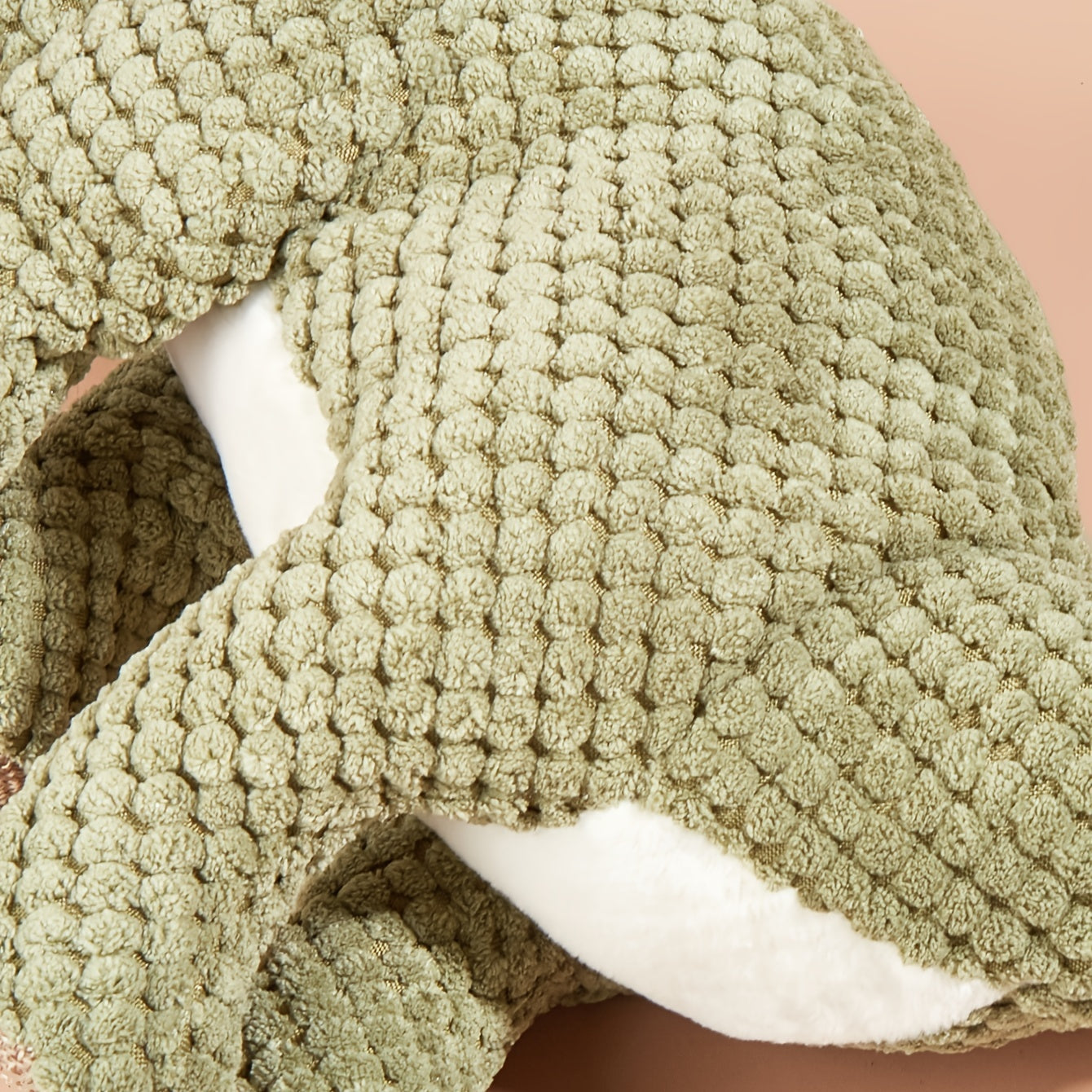 Dino Spielzeug – Plüsch, Quietschen, Zahnpflege