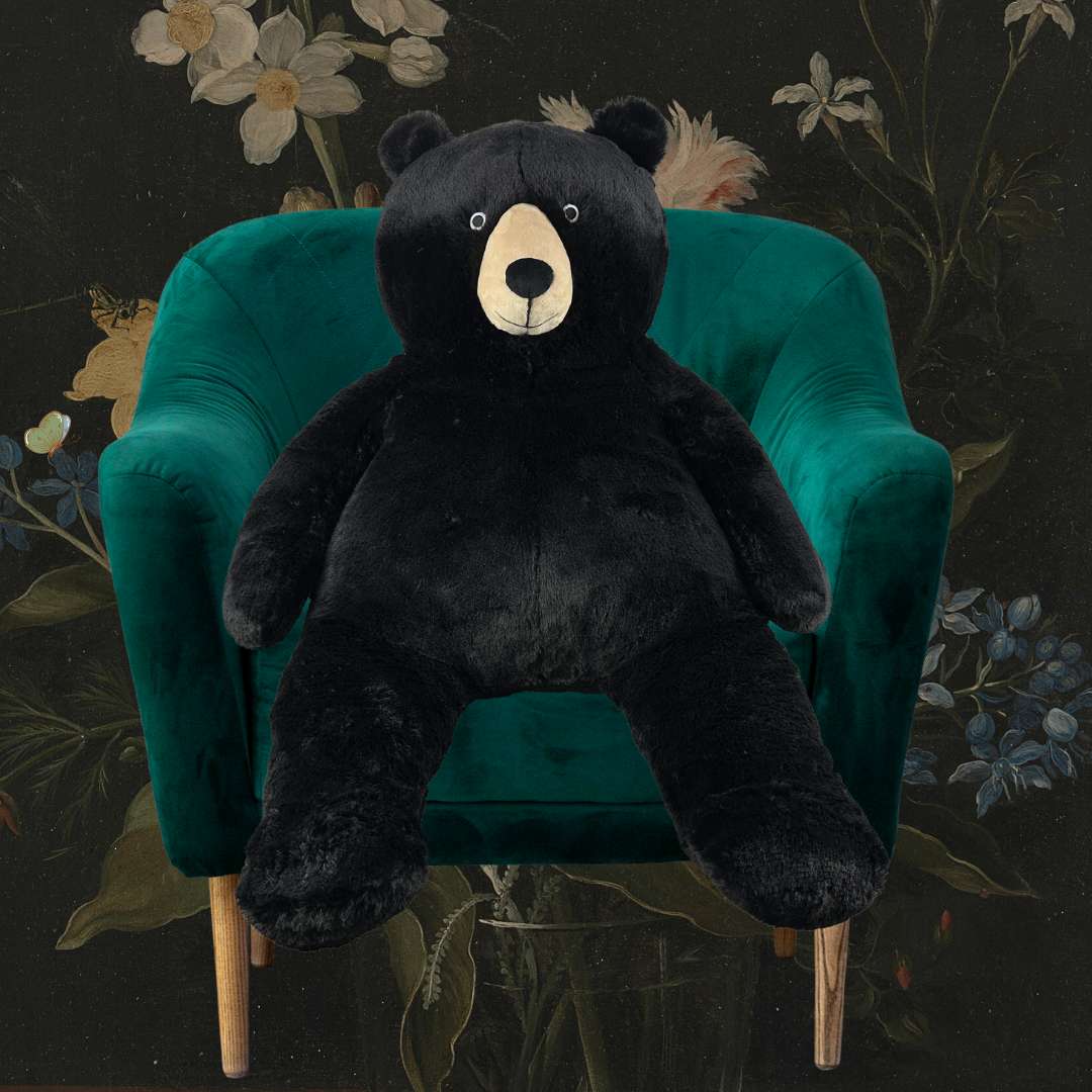 Riesiger Schwarzer Bär