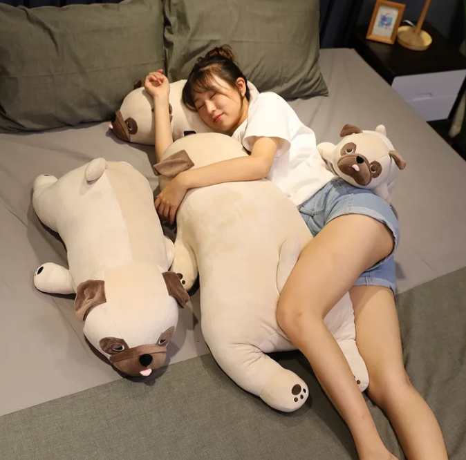 Großer Kuscheltier Mops