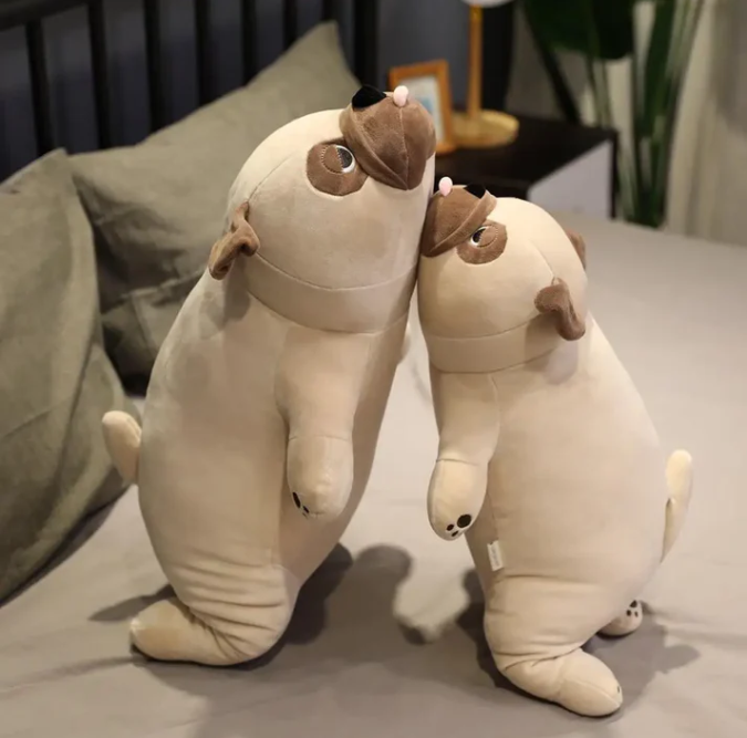 Großer Kuscheltier Mops