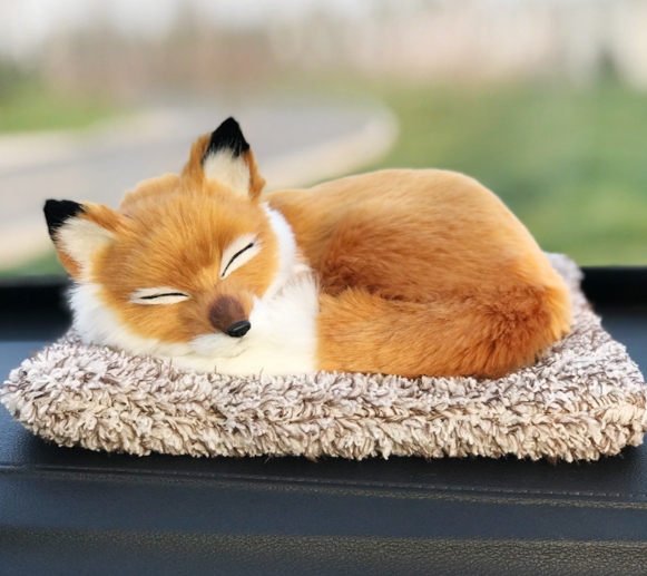 Niedlicher Schlafender Fuchs Plüsch