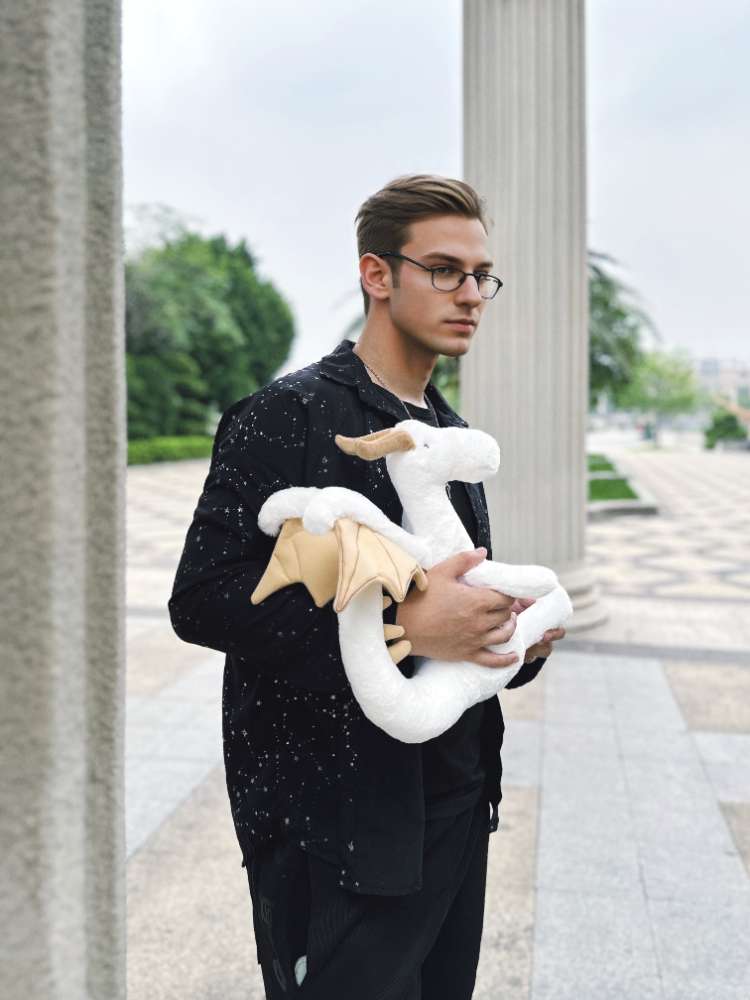 Niedlicher Weißer Drache