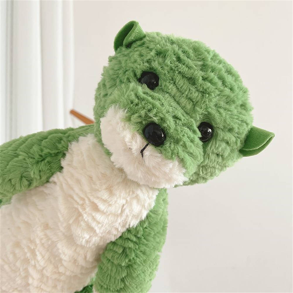Grüner Otter Plüsch