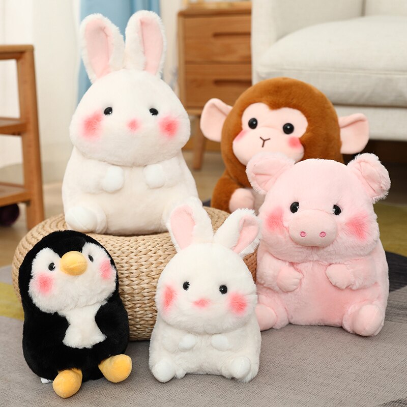 Jetzt Elefant Ferkel Kaninchen Pinguin Plüschige Stofftiere in unterschiedlichen Größen bei Kuscheltiere.store kaufen