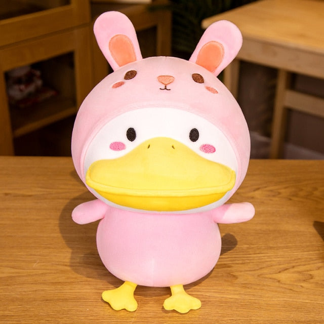 Jetzt Lustige Plüsch Enten in verschiedenen Cosplay Kostümen bei Kuscheltiere.store kaufen
