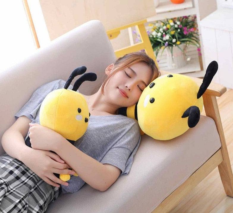 Miaoowa Kawaii Honigbiene Plüschtier, niedliche Biene mit Flügeln Plüschpuppen