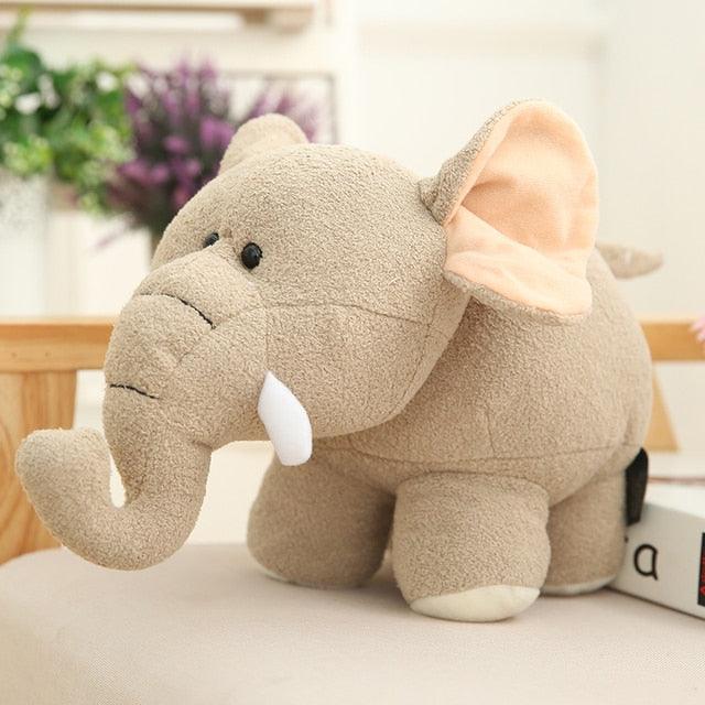 Kleiner niedlicher Elefant Plüschtier Plüschtier