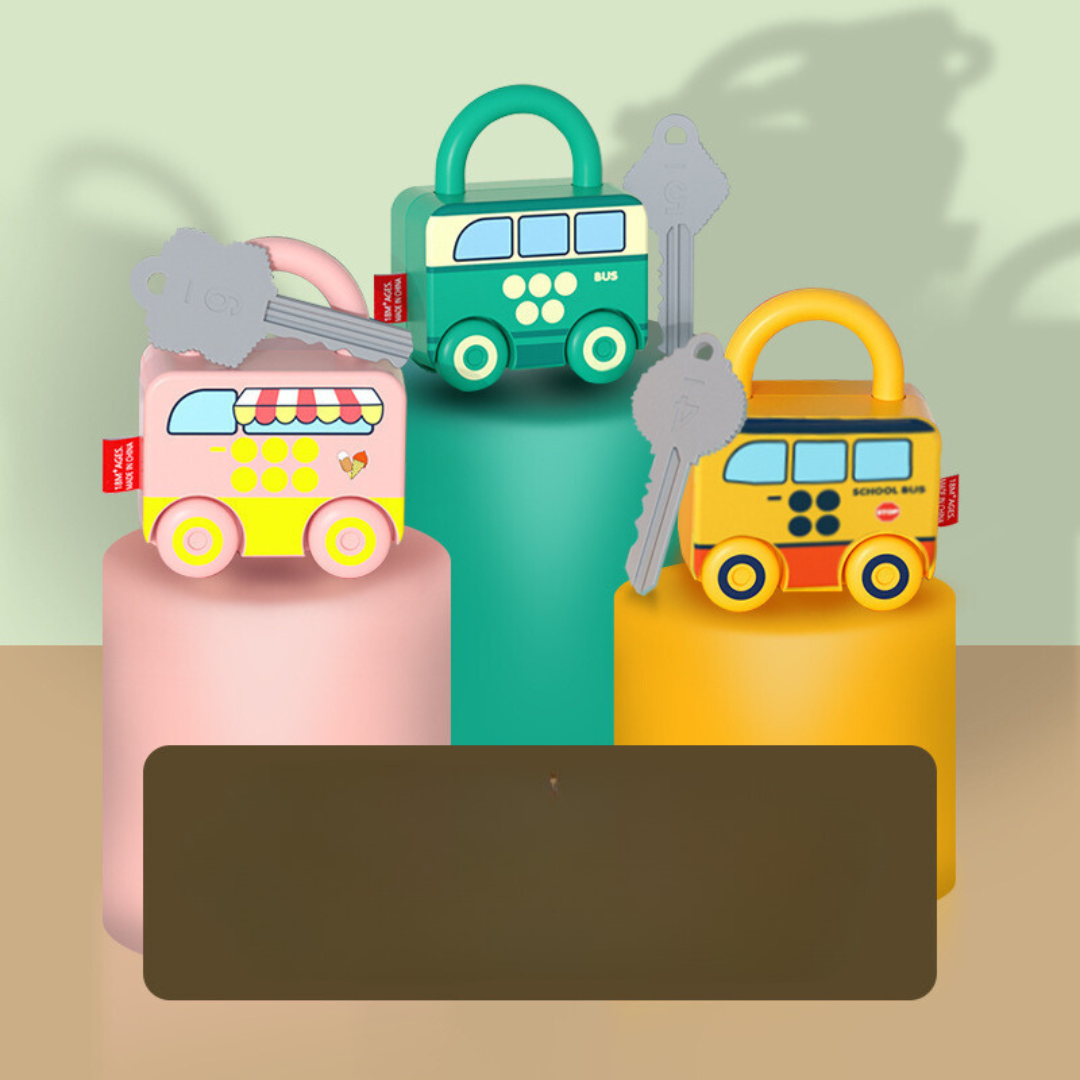 InteractiveLocks - Montessori Lernspielzeug mit interaktiven Schlössern
