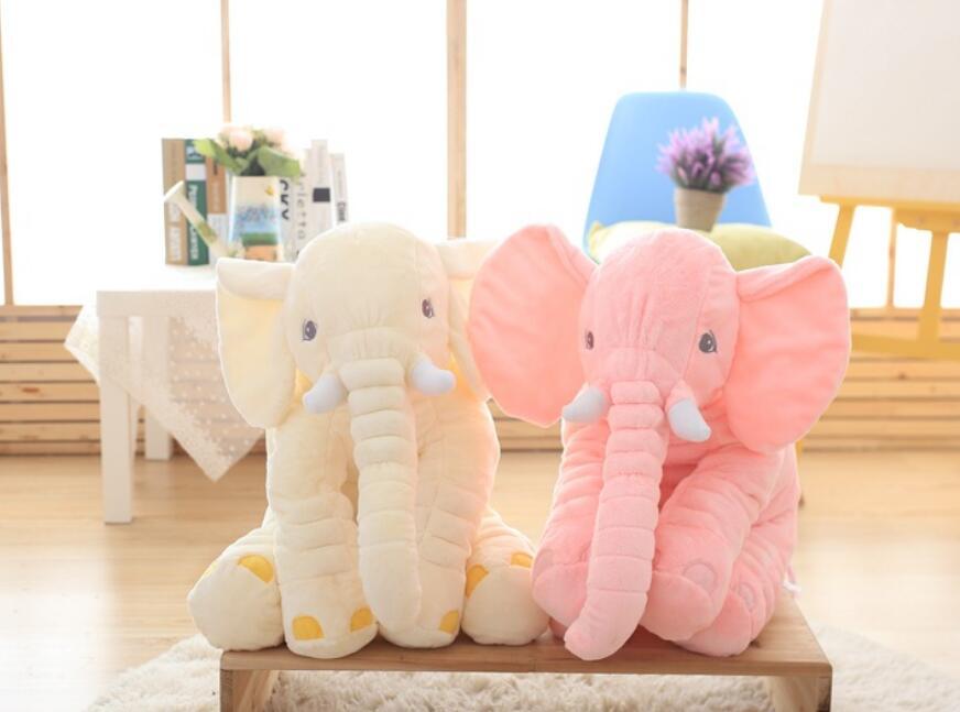 Grauer Elefant Plüschtier