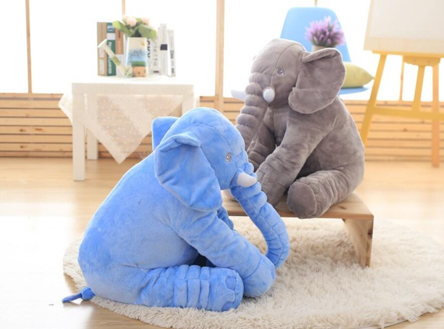 Grauer Elefant Plüschtier