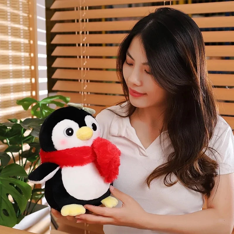 Fröhlicher Pinguin-Spielkamerad