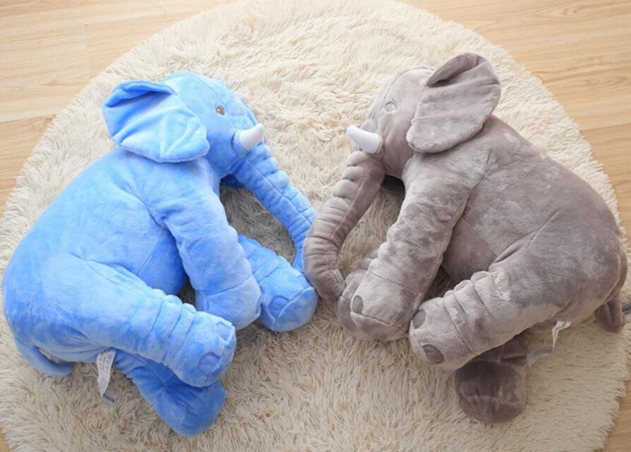 Grauer Elefant Plüschtier