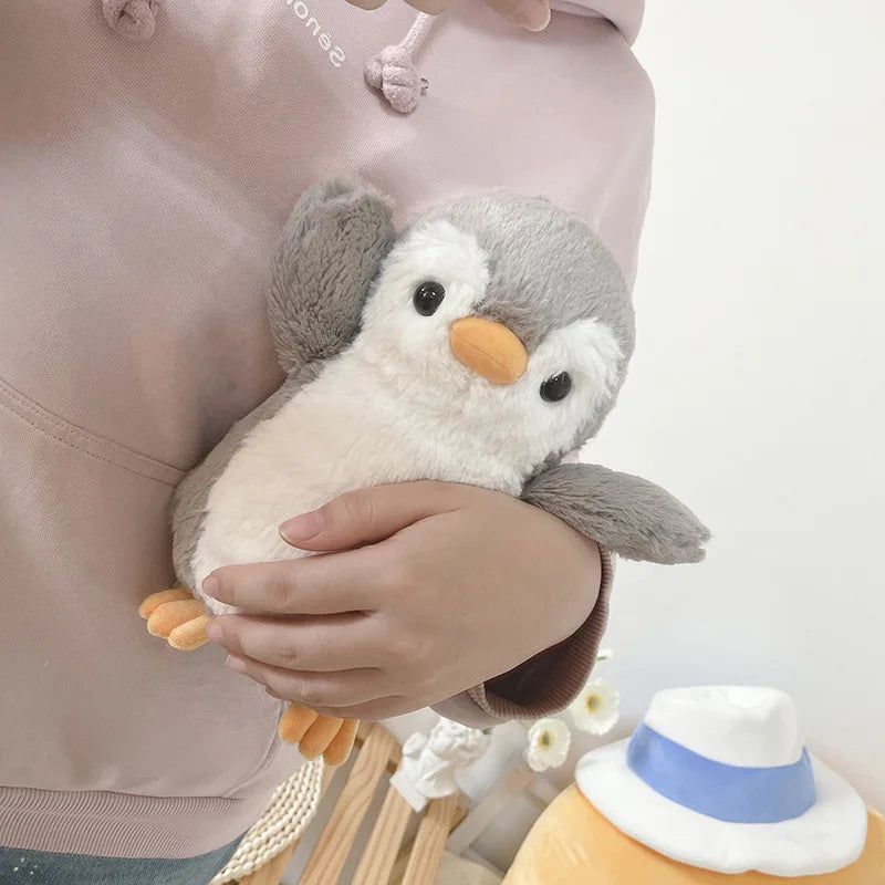 Flauschiger pinguin-freund