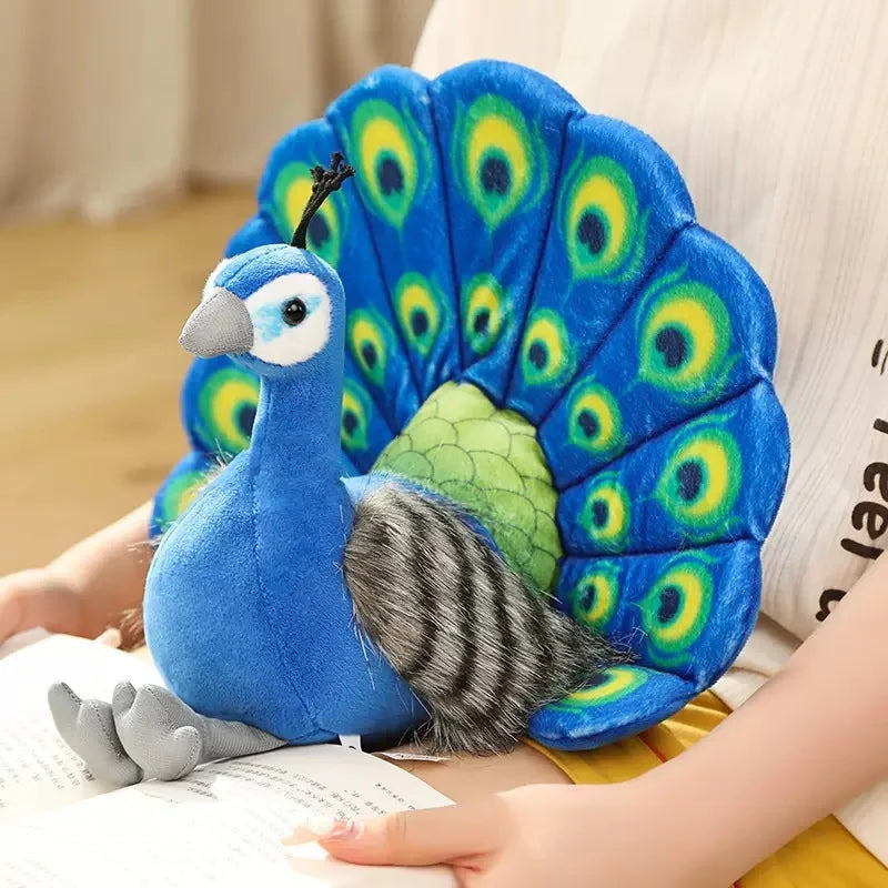Pracht-Pfau – Federkleid Kuscheltier