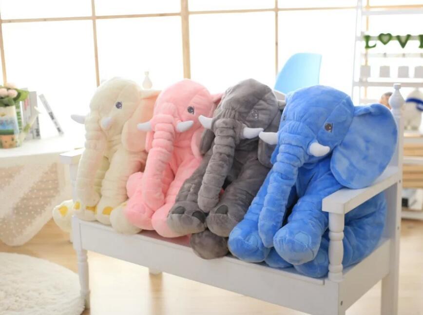 Grauer Elefant Plüschtier