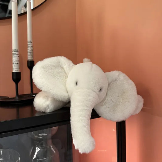 Sanfter Riesenfreund – Kuschel-Elefant