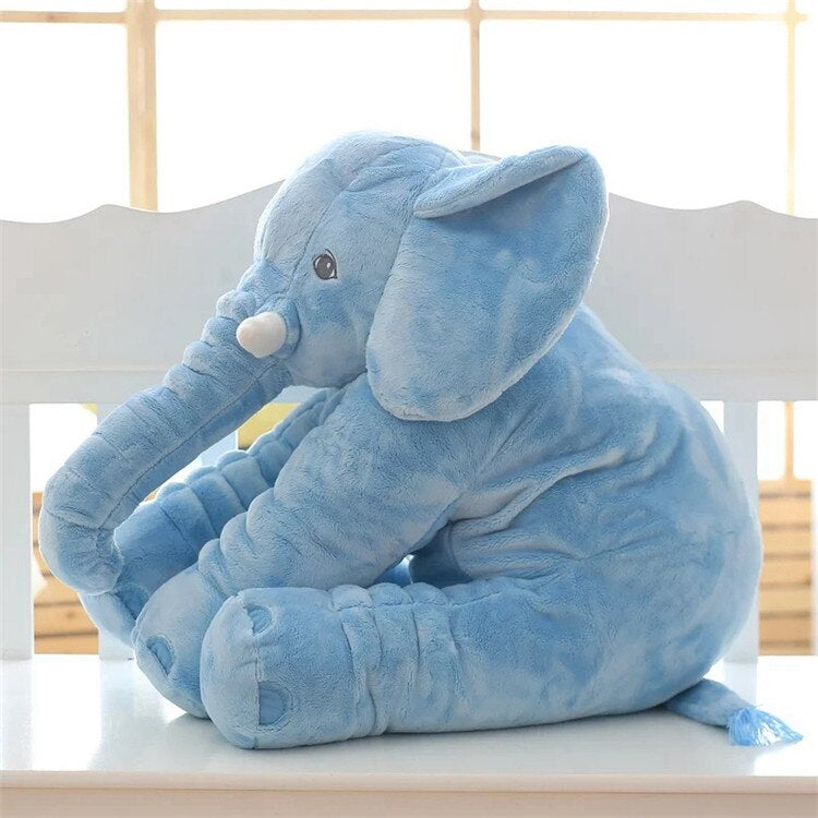 Großer Elefant als Stofftier