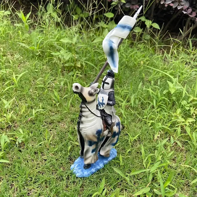 Ritterwache Figuren & Miniaturen - Sammlerstücke aus Kunstharz