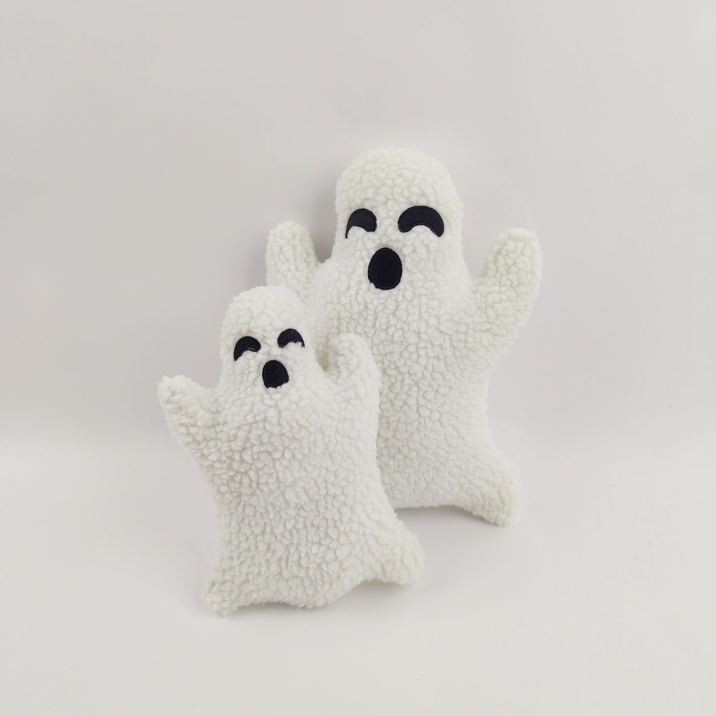 Niedliches Halloween-Geister-Plüsch