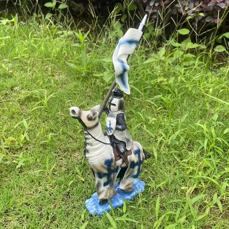 Ritterwache Figuren & Miniaturen - Sammlerstücke aus Kunstharz