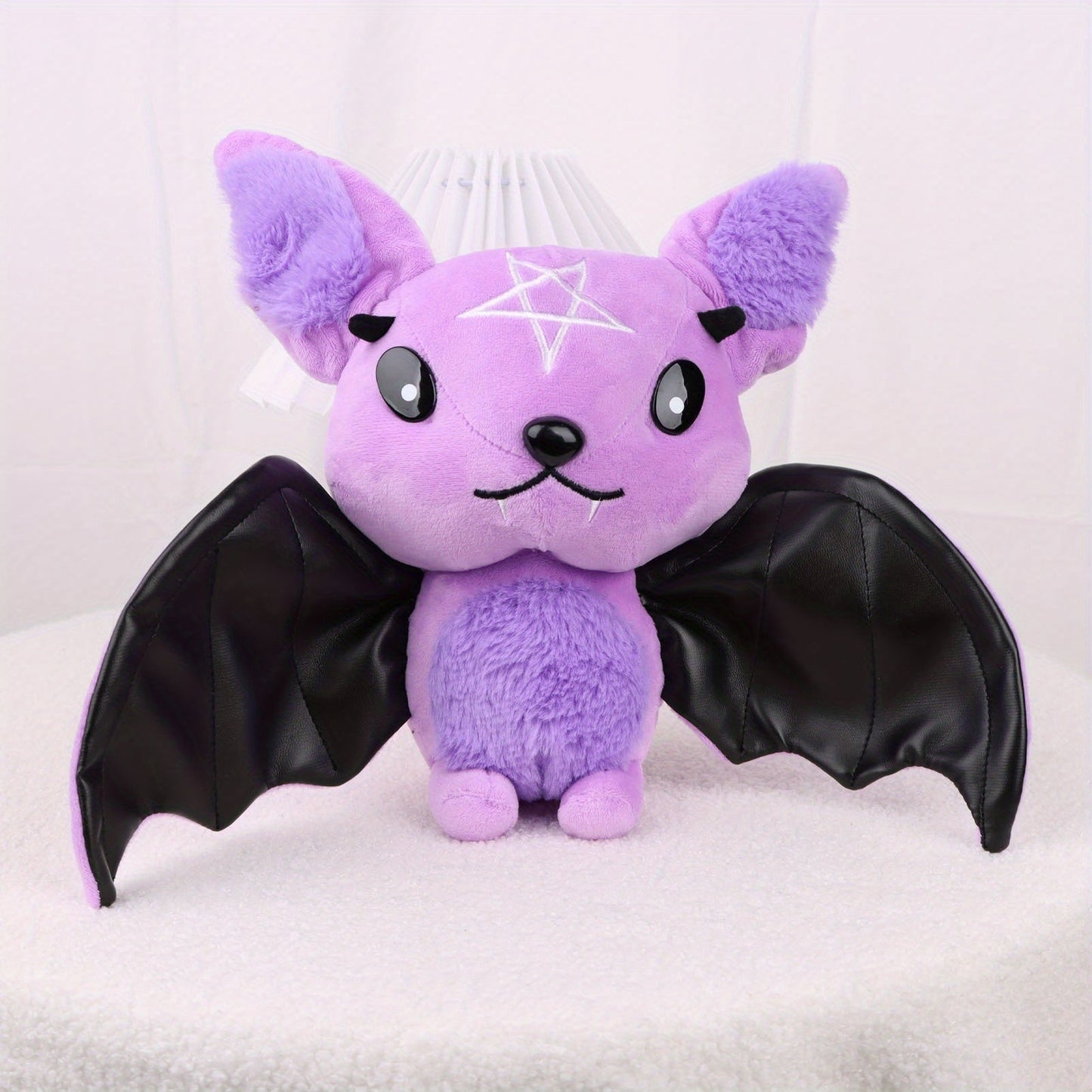 Süßes Schwarzes Fledermaus-Plüschtier – Dunkles Monster