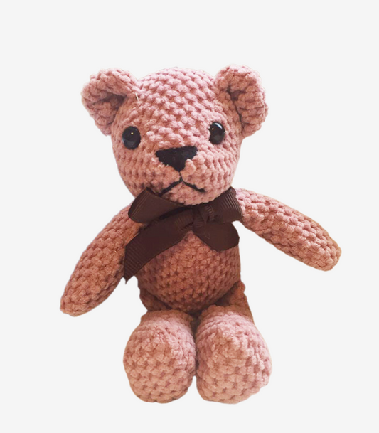 Gehäkelter kleiner Teddybär
