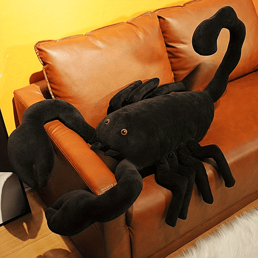 Stinger – Schwarzer Skorpion Plüsch