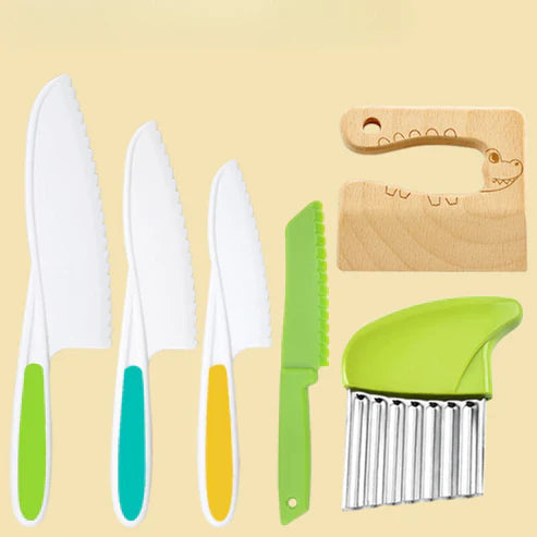 Sicheres küchen-set - für kleine köche