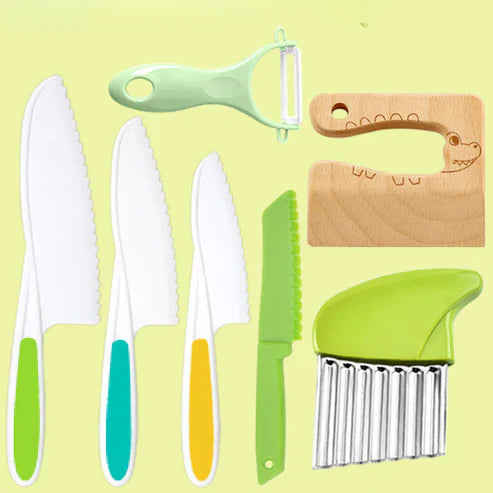 Sicheres küchen-set - für kleine köche