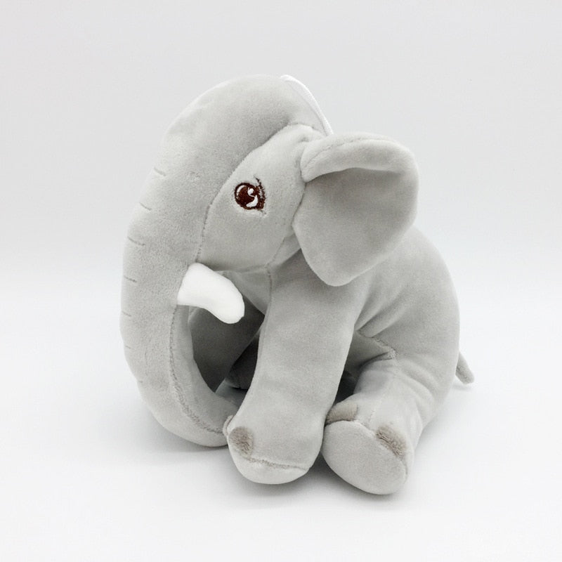 Adorabler Elefant - Kuscheliger Freund