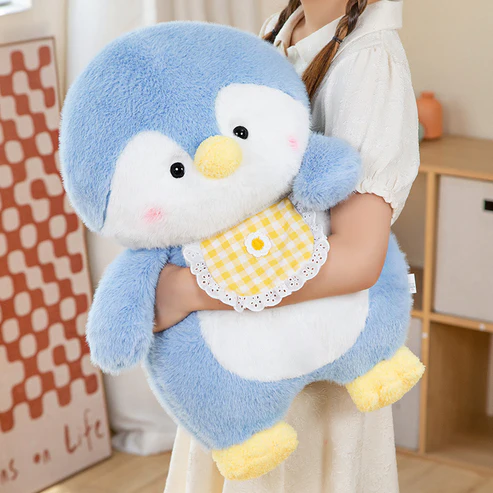Kuscheliger Baby Pinguin mit Lätzchen - Plüschtier Freund