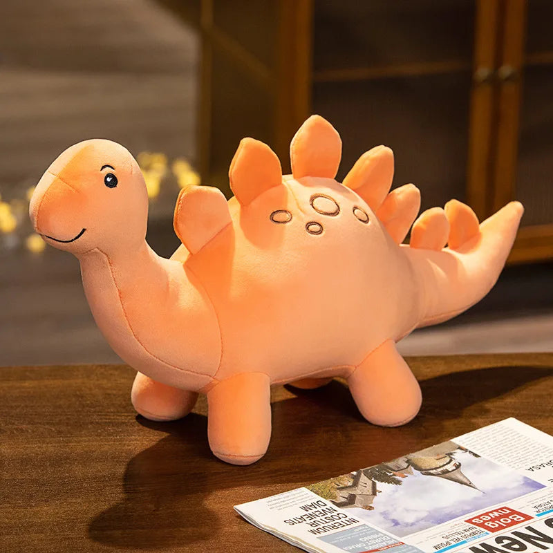 Farbenfrohe plüsch dinos warten auf ein neues zuhause