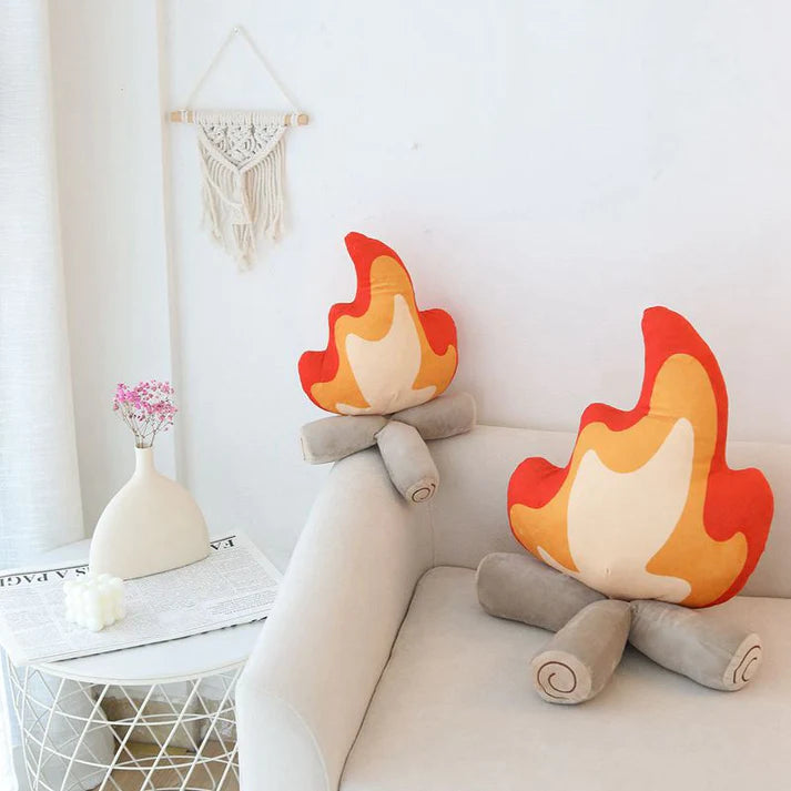 Lustiges Lagerfeuer Flamme Kissen Plüschtier