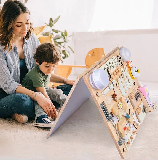 Handgemachtes montessori holzspielbrett