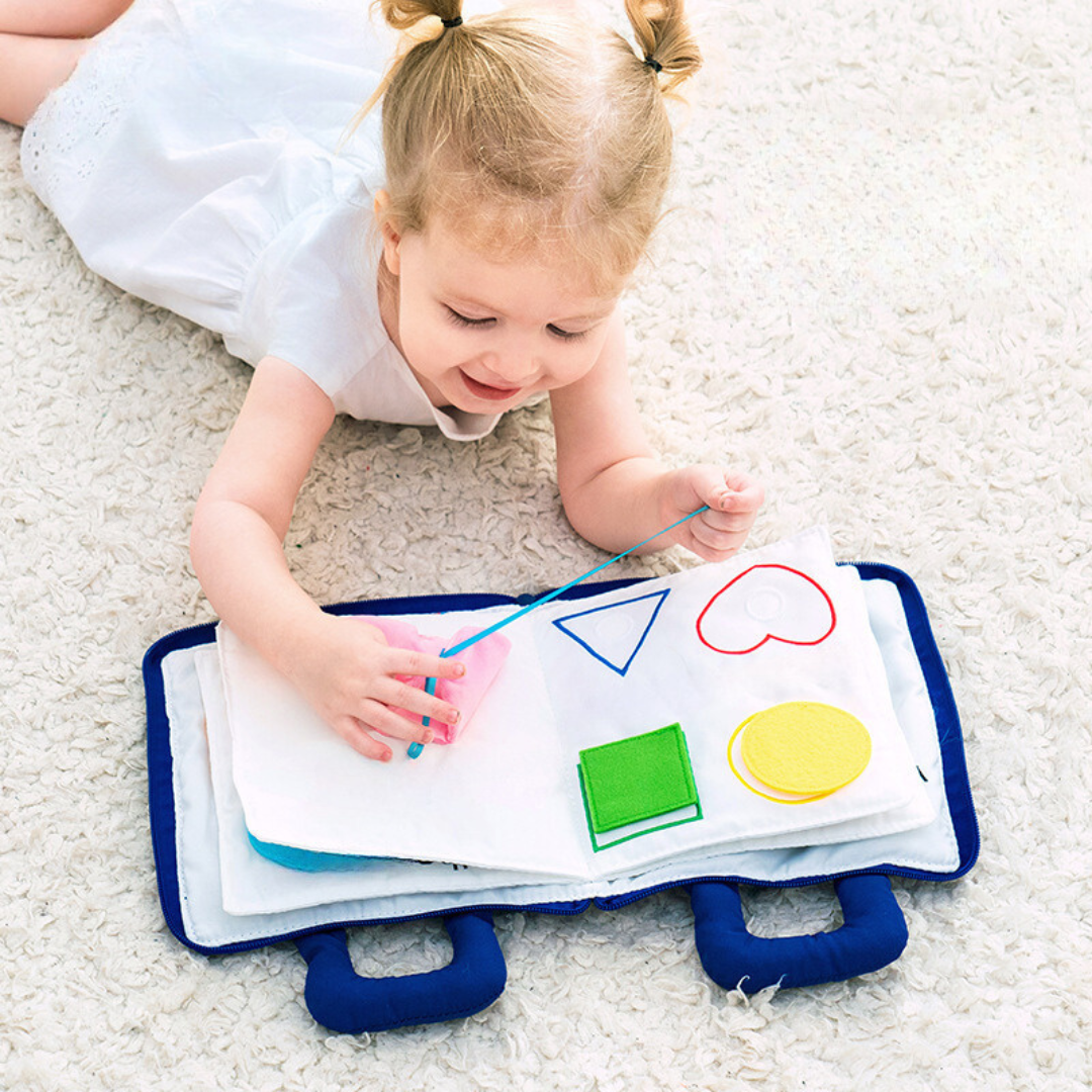 Montessori beschäftigungs- und lernbuch aus stoff